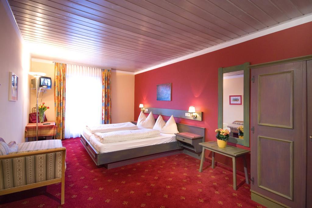 Hotel Aloisia, Hotel Garni Mariapfarr Quarto foto